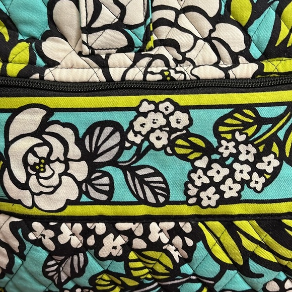 Vera Bradley retired island blooms two handle weekender tote w/shoulder strap - Picture 2 of 16